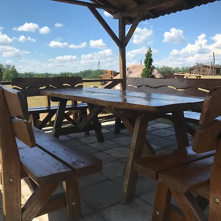 Na Wzgorzu * Ryn (Warmian-Masurian)